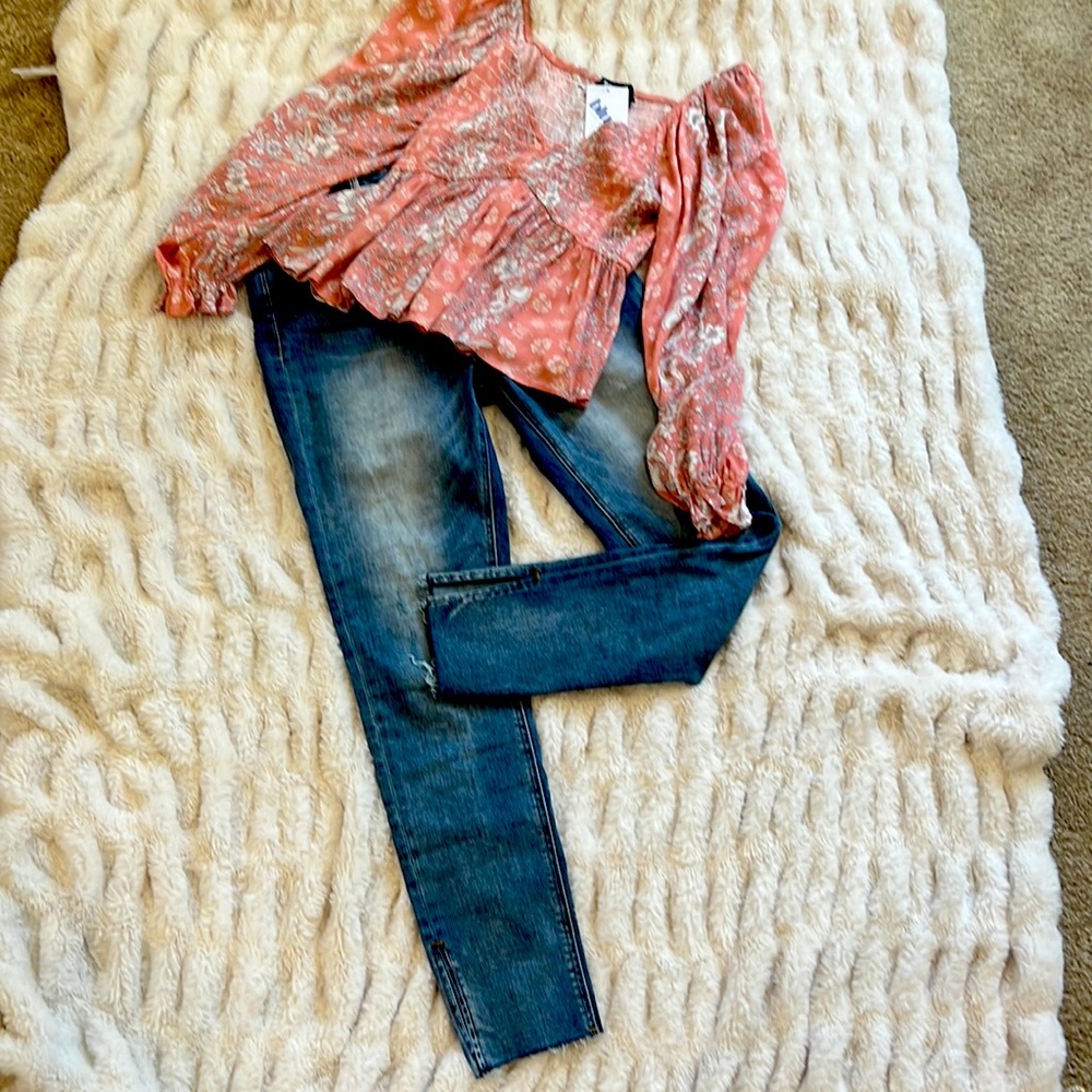 Risen Jeans